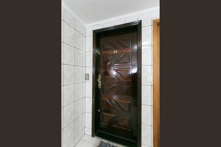 Entrada  de apartamento à venda com 2 quartos, 48m² em Conjunto Residencial José Bonifácio, São Paulo