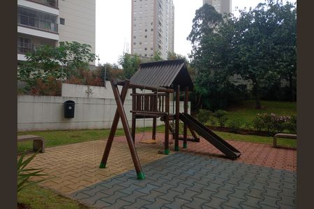 Apartamento para alugar com 46m², 2 quartos e 1 vaga Apartamento para alugar com 46m², 2 quartos e 1 vagaÁrea comum - Playground