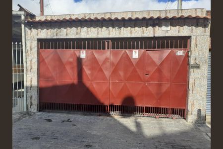 Casa à venda com 300m², 4 quartos e 5 vagas Casa à venda com 300m², 4 quartos e 5 vagasFoto 04