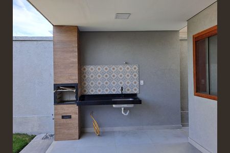 Casa à venda com 180m², 3 quartos e 3 vagas