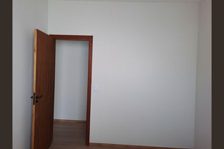 Casa à venda com 180m², 3 quartos e 3 vagas