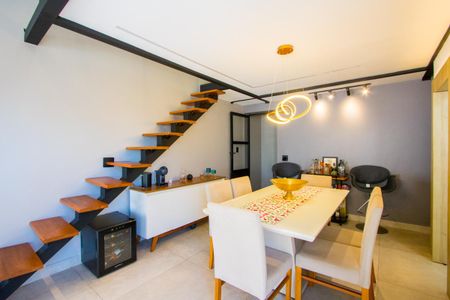 Apartamento à venda com 180m², 3 quartos e 2 vagas Apartamento à venda com 180m², 3 quartos e 2 vagasCozinha
