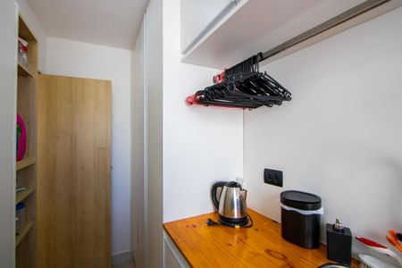 Área de serviço de apartamento à venda com 3 quartos, 180m² em Vila Assunção, Santo André
