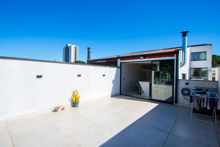 Apartamento à venda com 180m², 3 quartos e 2 vagas Apartamento à venda com 180m², 3 quartos e 2 vagasÁrea externa