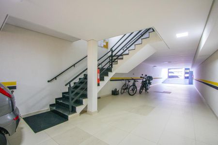 Apartamento à venda com 180m², 3 quartos e 2 vagas Apartamento à venda com 180m², 3 quartos e 2 vagasGaragem