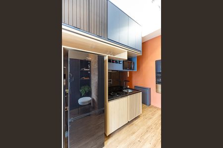 Cozinha de kitnet/studio à venda com 1 quarto, 36m² em Indianópolis, São Paulo