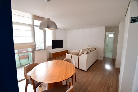 Sala de apartamento para alugar com 1 quarto, 62m² em Bosque, Campinas