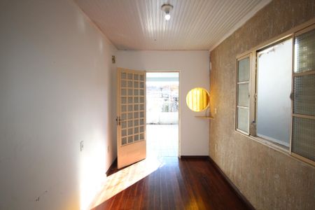 Sala de casa para alugar com 2 quartos, 70m² em Santa Rosa de Lima, Porto Alegre