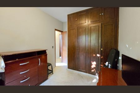 Apartamento à venda com 120m², 2 quartos e 1 vaga
