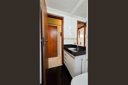 Apartamento à venda com 120m², 2 quartos e 1 vaga