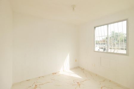 Quarto de apartamento para alugar com 1 quarto, 50m² em Santa Cruz, Rio de Janeiro