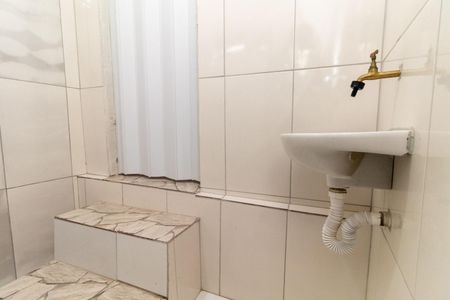 Casa para alugar com 32m², 1 quarto e sem vaga Banheiro