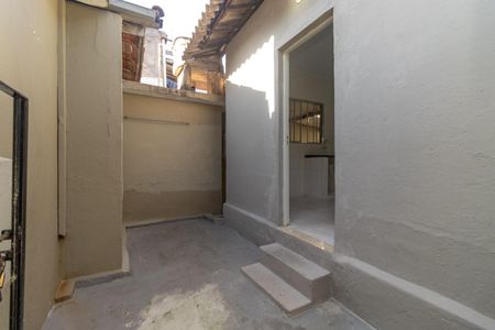 Quintal de casa para alugar com 1 quarto, 32m² em Parque Independencia, São Paulo