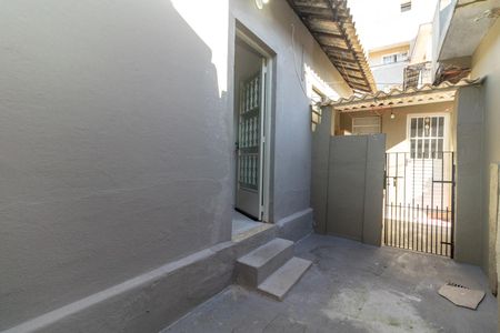 Casa para alugar com 32m², 1 quarto e sem vagaQuintal