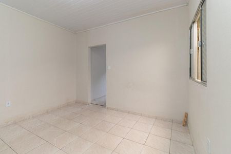 Quarto de casa para alugar com 1 quarto, 32m² em Parque Independencia, São Paulo