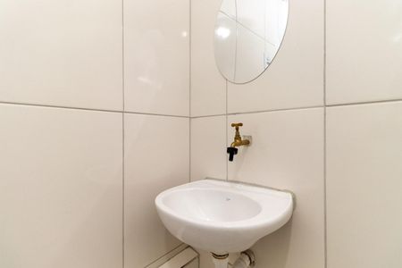 Casa para alugar com 32m², 1 quarto e sem vaga Banheiro