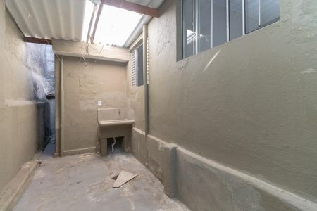 Casa para alugar com 32m², 1 quarto e sem vagaÁrea de Serviço