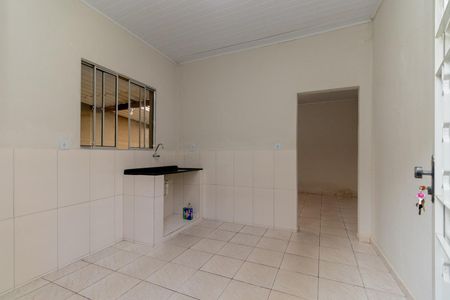 Sala/Cozinha de casa para alugar com 1 quarto, 32m² em Parque Independencia, São Paulo