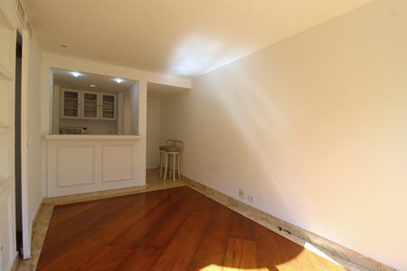 Apartamento à venda com 45m², 1 quarto e 1 vagaSala