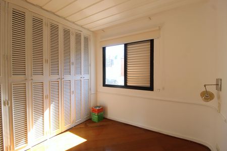Apartamento à venda com 45m², 1 quarto e 1 vagaQuarto