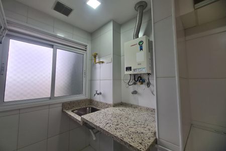 Apartamento para alugar com 55m², 2 quartos e 1 vagaÁrea de Serviço