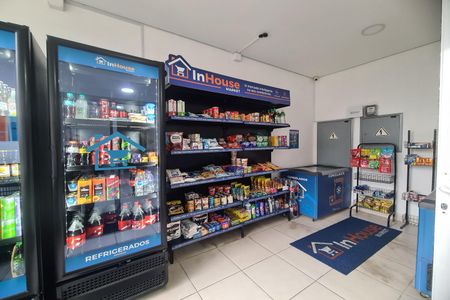 Apartamento para alugar com 55m², 2 quartos e 1 vagaÁrea comum - Mini mercado