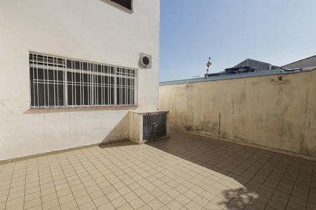 Casa à venda com 135m², 3 quartos e 2 vagasQuintal