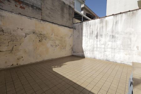 Casa à venda com 135m², 3 quartos e 2 vagasQuintal