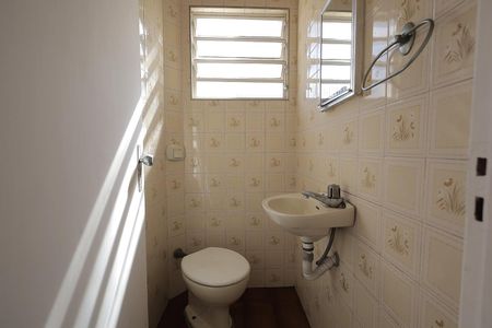 Banheiro de casa à venda com 3 quartos, 135m² em Parque Erasmo Assunção, Santo André