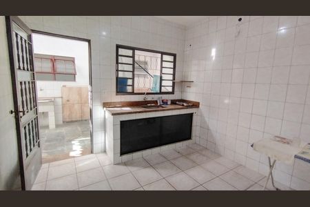 Cozinha de casa para alugar com 3 quartos, 200m² em Jardim Imperador, Suzano