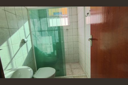 Banheiro 1 de casa para alugar com 3 quartos, 200m² em Jardim Imperador, Suzano