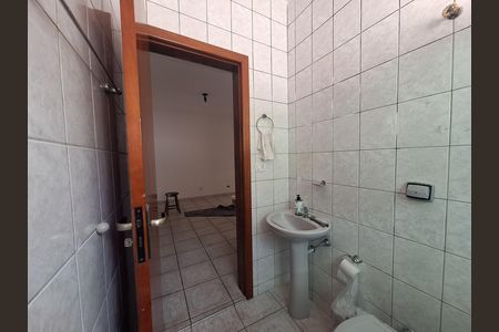 Casa para alugar com 200m², 2 quartos e 4 vagas