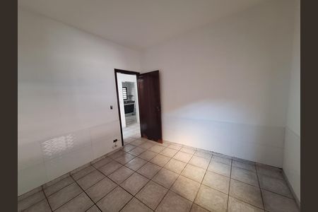 Casa para alugar com 200m², 2 quartos e 4 vagas