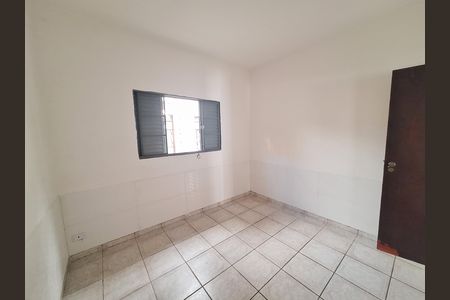 Casa para alugar com 200m², 2 quartos e 4 vagas