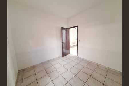 Casa para alugar com 200m², 2 quartos e 4 vagas
