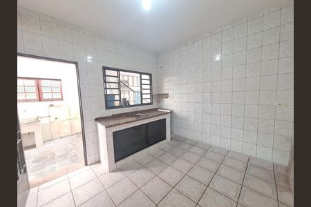 Casa para alugar com 200m², 2 quartos e 4 vagas