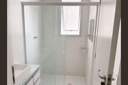 Banheiro social de apartamento para alugar com 3 quartos, 78m² em Parque Industrial, São José dos Campos