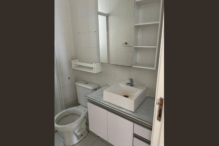 Apartamento para alugar com 78m², 3 quartos e 2 vagas Apartamento para alugar com 78m², 3 quartos e 2 vagasBanheiro