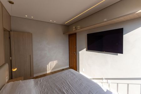 Casa de condomínio à venda com 2117m², 4 quartos e 8 vagas Casa de condomínio à venda com 2117m², 4 quartos e 8 vagasSuíte 2
