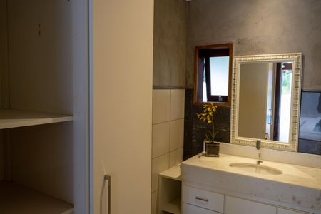 Casa de condomínio à venda com 2117m², 4 quartos e 8 vagas Casa de condomínio à venda com 2117m², 4 quartos e 8 vagasLavabo da Área Gourmet