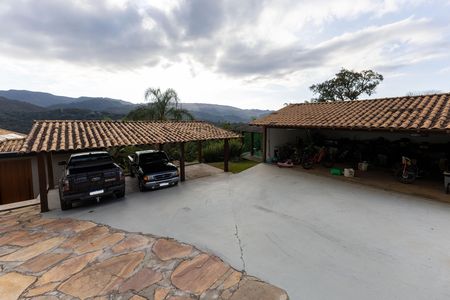 Garagem de casa de condomínio à venda com 4 quartos, 2117m² em Passárgada, Nova Lima