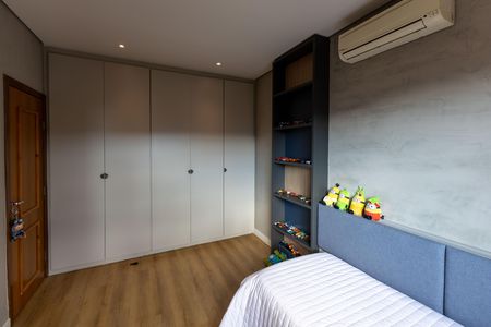 Casa de condomínio à venda com 2117m², 4 quartos e 8 vagas Casa de condomínio à venda com 2117m², 4 quartos e 8 vagasSuíte 1