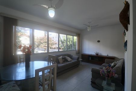 Apartamento para alugar com 73m², 2 quartos e 1 vaga Apartamento para alugar com 73m², 2 quartos e 1 vagaSala