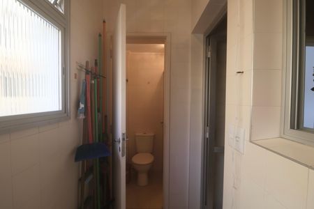 Área de Serviço de apartamento para alugar com 2 quartos, 73m² em Jardim Praiano, Guarujá