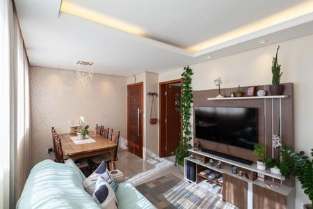 Sala de apartamento à venda com 3 quartos, 117m² em Planalto, Belo Horizonte