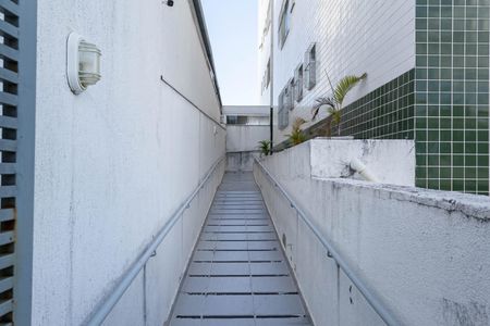 Apartamento à venda com 76m², 3 quartos e 2 vagas Apartamento à venda com 76m², 3 quartos e 2 vagasEntrada