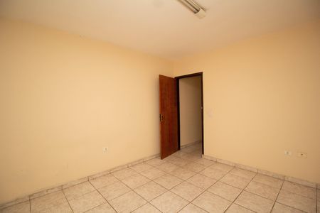 Casa à venda com 120m², 2 quartos e 1 vaga Suíte
