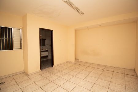 Casa à venda com 120m², 2 quartos e 1 vagaSuíte