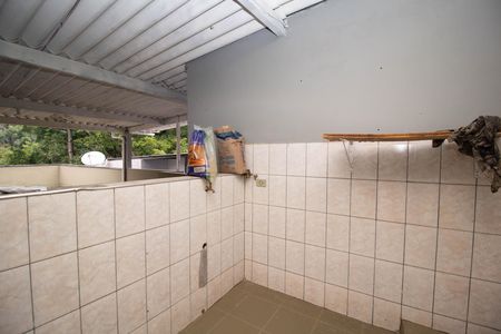 Casa à venda com 120m², 2 quartos e 1 vagaÁrea de Serviço