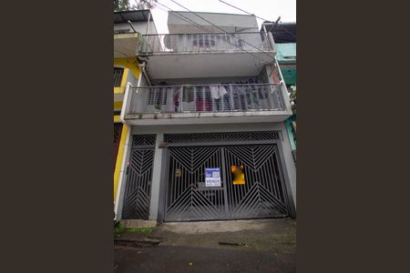 Casa à venda com 120m², 2 quartos e 1 vagaFachada